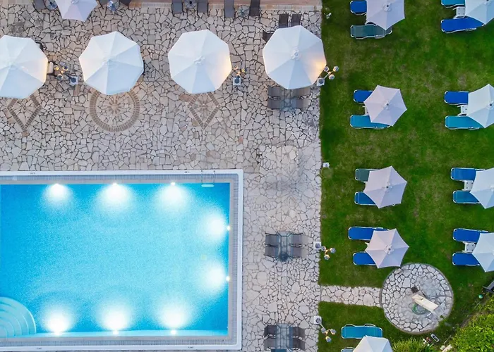 Primavera Hotel